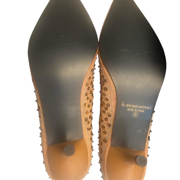 TOP Moda Tan Sequenced 2 inch Pointy Toe Women’s Pumps Size 8. - Picture 3 of 6